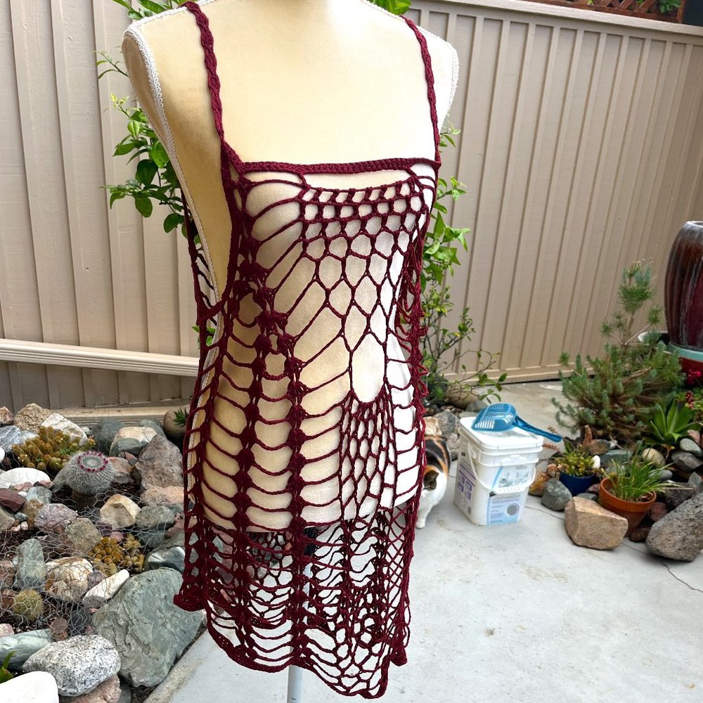 Asymmetrical netted beach cover up burgundy